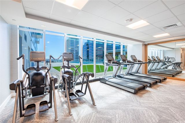 629 Keeaumoku Street 3211, Honolulu, HI 96814