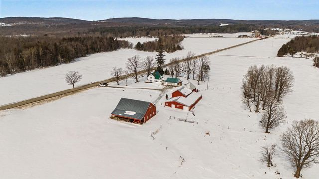 1559 Swamp Road, Fairfield, VT 05455