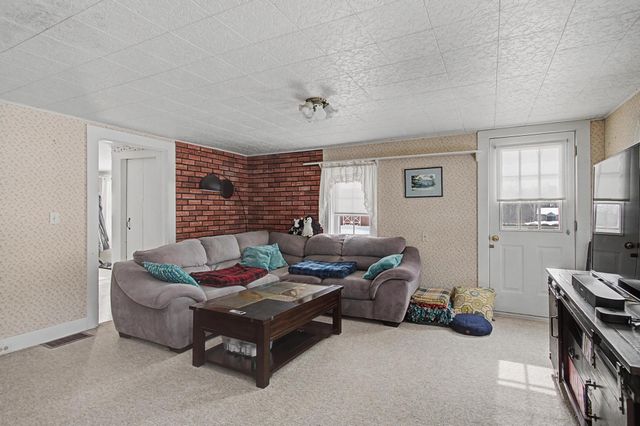 1559 Swamp Road, Fairfield, VT 05455