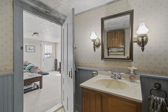 1559 Swamp Road, Fairfield, VT 05455