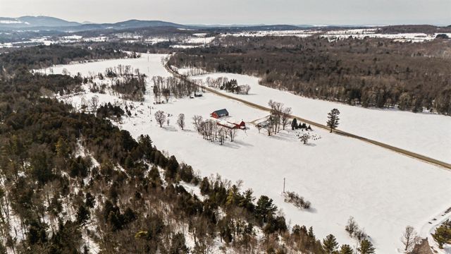 1559 Swamp Road, Fairfield, VT 05455