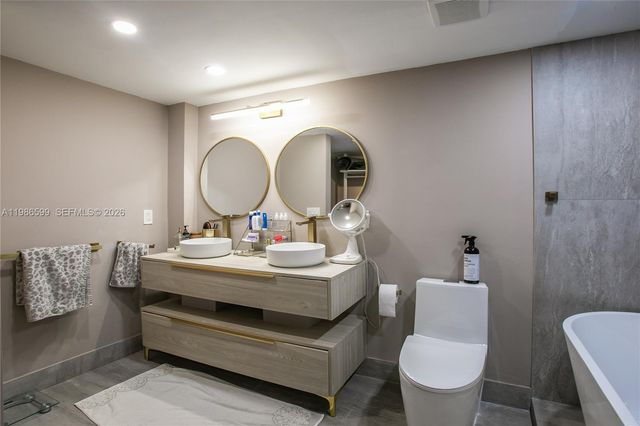 1800 NE 114th St 2309, Miami, FL 33181