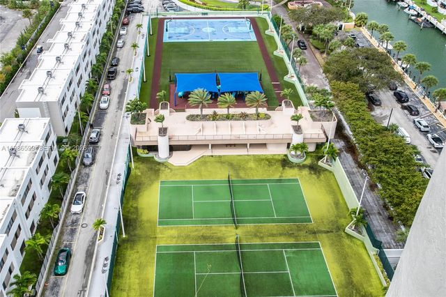 1800 NE 114th St 2309, Miami, FL 33181