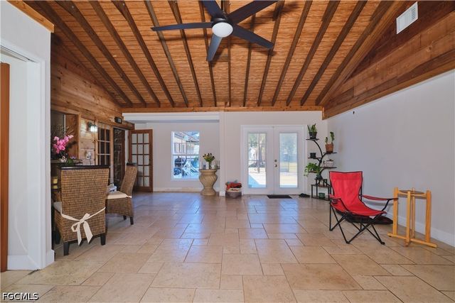 3731 Liberty SQ, Fort Myers, FL 33908