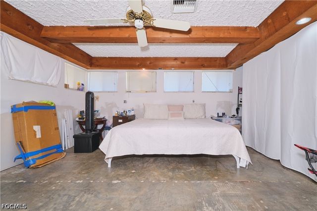 3731 Liberty SQ, Fort Myers, FL 33908