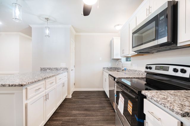 1240 NE 17th Street, Paris, TX 75460