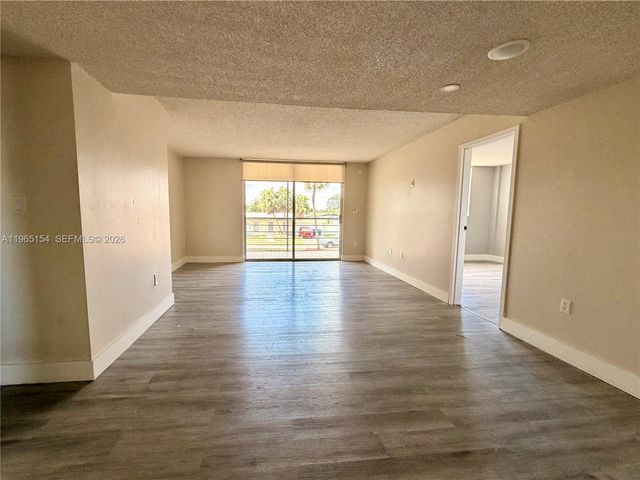 14180 SW 84th St 203-G, Miami, FL 33183