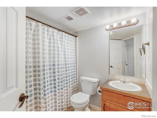 1919 88th Ave Ct, Greeley, CO 80634