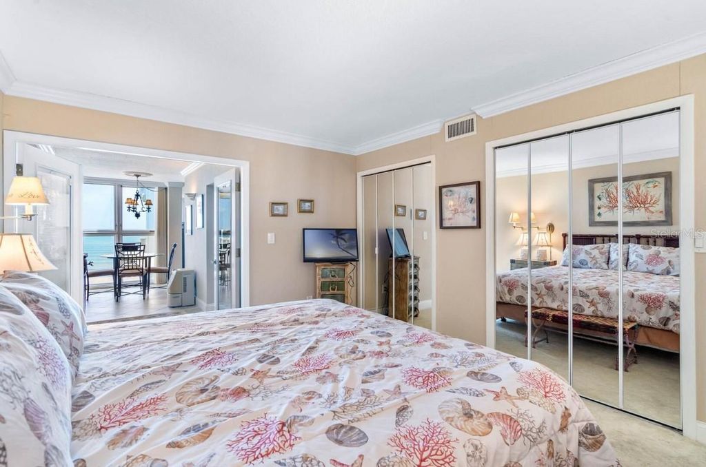 Image 10 of property listing at 5201 S ATLANTIC AVENUE 703A, New Smyrna Beach, FL 32169