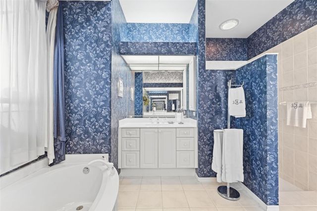 2555 SILVER PALM ROAD, North Port, FL 34288