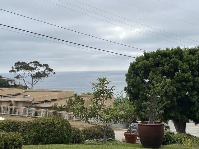 5943 La Jolla Corona Drive, La Jolla, CA 92037