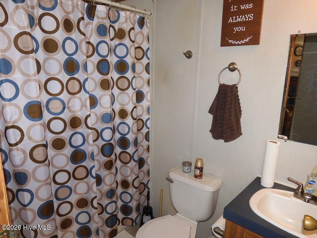 201 Duck Ridge Drive, Pikeville, NC 27863