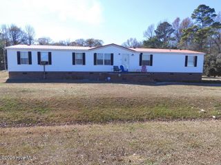 201 Duck Ridge Drive, Pikeville, NC 27863