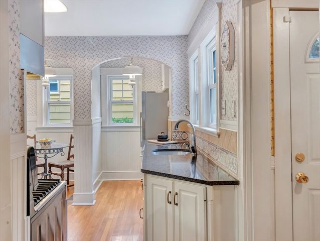10 Fern Circle, Brockton, MA 02301