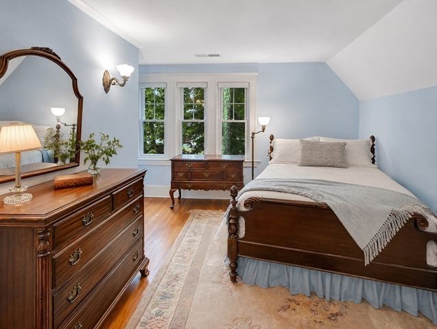 10 Fern Circle, Brockton, MA 02301