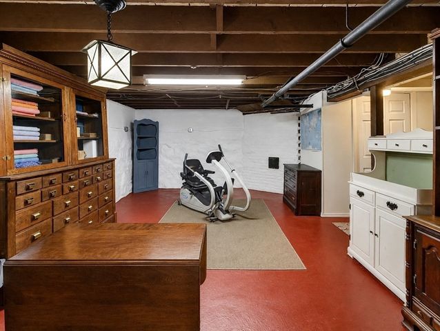 10 Fern Circle, Brockton, MA 02301