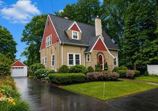 10 Fern Circle, Brockton, MA 02301