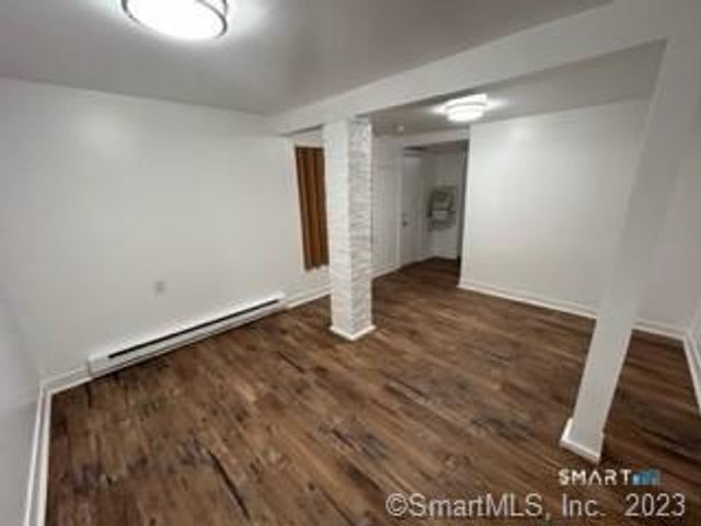 18 Knapp Street Lower, Norwalk, CT 06854