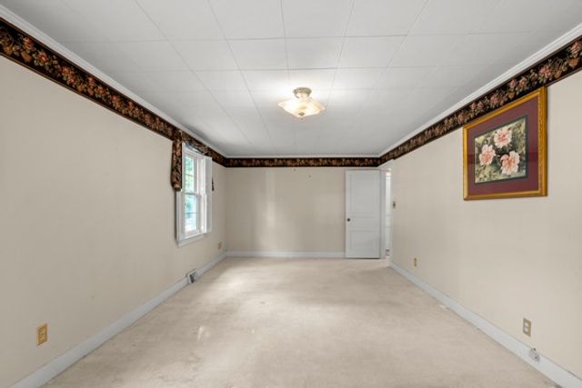 134 Murphree Ave, Centerville, TN 37033