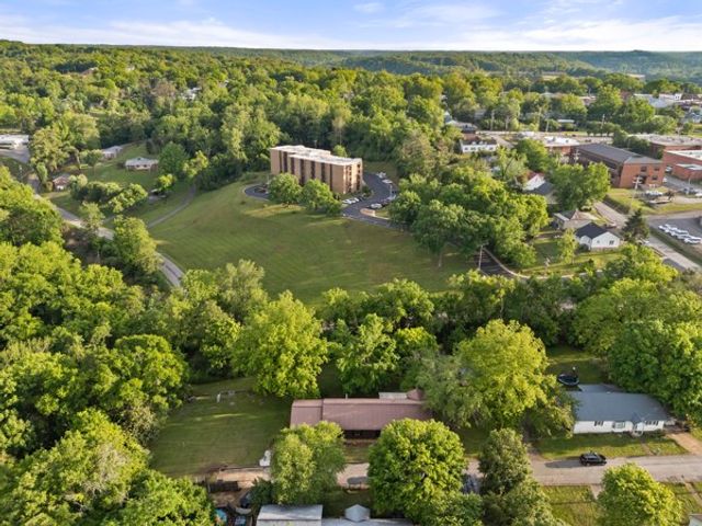 134 Murphree Ave, Centerville, TN 37033