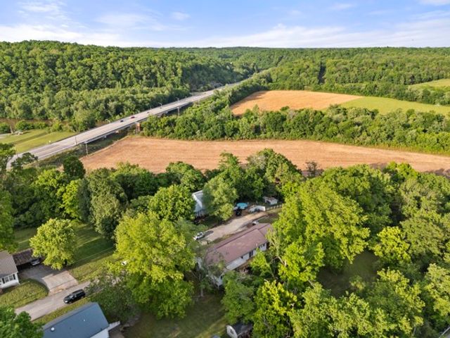 134 Murphree Ave, Centerville, TN 37033