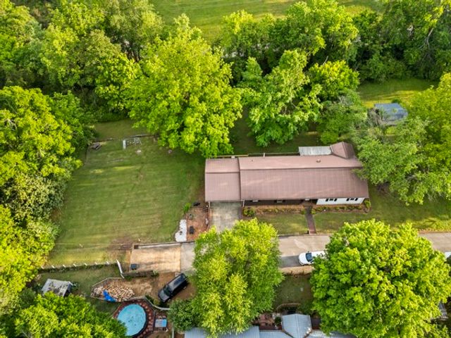 134 Murphree Ave, Centerville, TN 37033