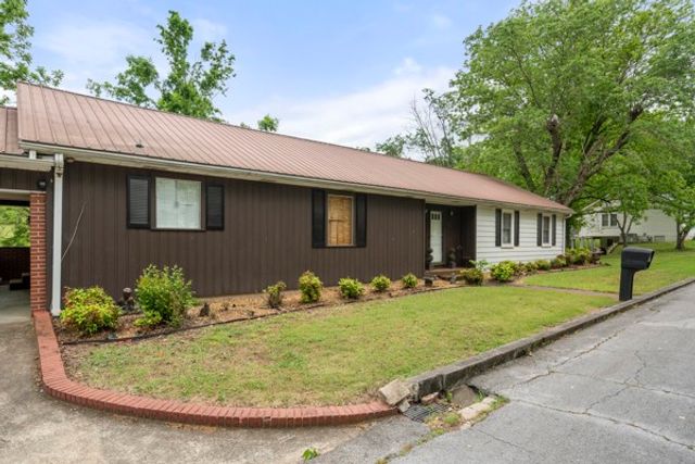 134 Murphree Ave, Centerville, TN 37033