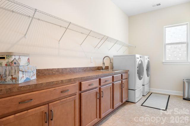 5567 Elk Knob Court, Denver, NC 28037