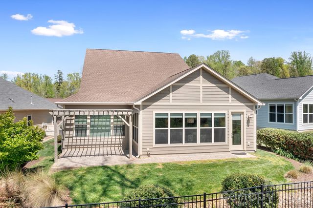 5567 Elk Knob Court, Denver, NC 28037