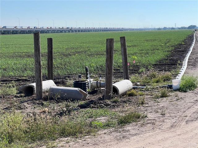 002 S Cage Boulevard, Pharr, TX 78577