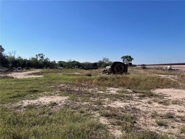 002 S Cage Boulevard, Pharr, TX 78577
