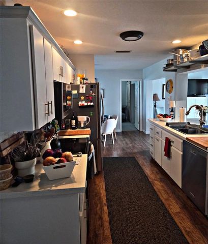 6800 NW 70th Street, Tamarac, FL 33321