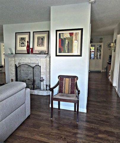 6800 NW 70th Street, Tamarac, FL 33321