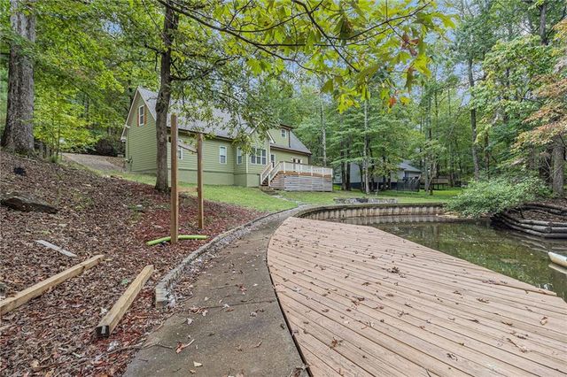 189 Pinebrook Drive, Waleska, GA 30183