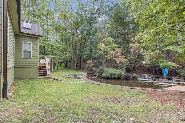 189 Pinebrook Drive, Waleska, GA 30183