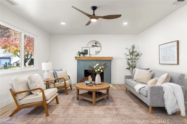 16 El Cerrito Dr, Chico, CA 95973