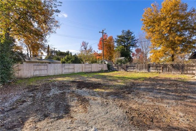 16 El Cerrito Dr, Chico, CA 95973