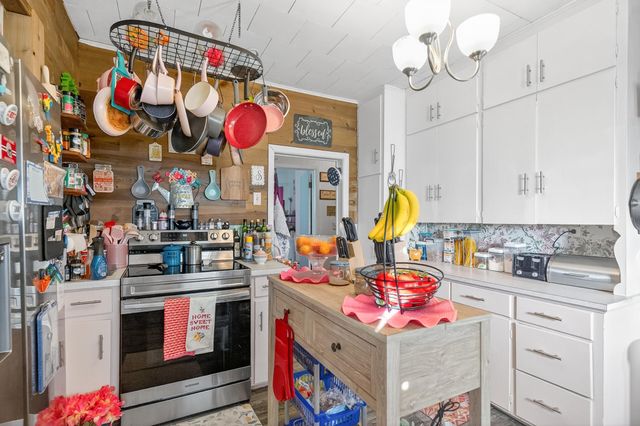 1607 W Wayne Street 1607 W Wayne Street, Lima, OH 45805