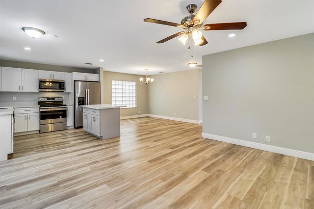 4881 MCGILL Street, Boynton Beach, FL 33436