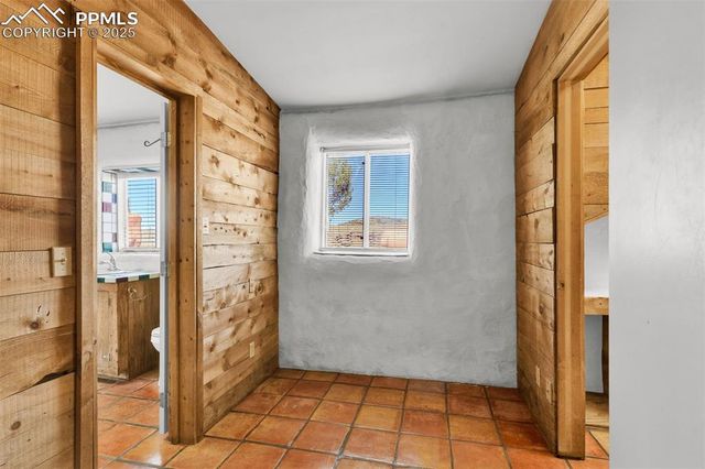 5250 Oak Grove Circle, Westcliffe, CO 81252