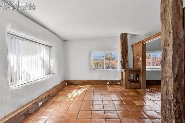 5250 Oak Grove Circle, Westcliffe, CO 81252