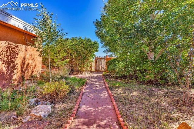 5250 Oak Grove Circle, Westcliffe, CO 81252