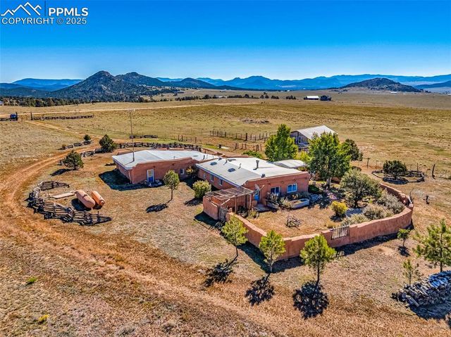 5250 Oak Grove Circle, Westcliffe, CO 81252