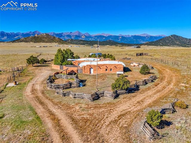 5250 Oak Grove Circle, Westcliffe, CO 81252