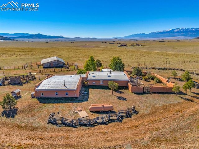 5250 Oak Grove Circle, Westcliffe, CO 81252