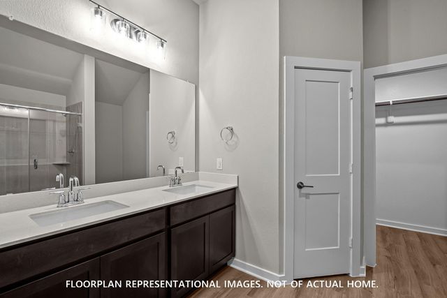 13926 Baikal Manor Drive, Santa Fe, TX 77510