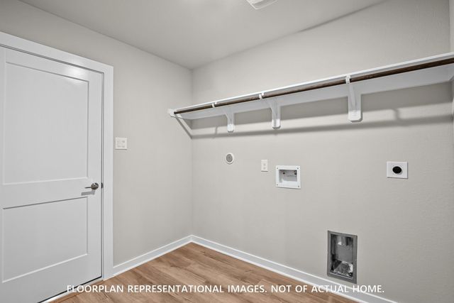 13926 Baikal Manor Drive, Santa Fe, TX 77510