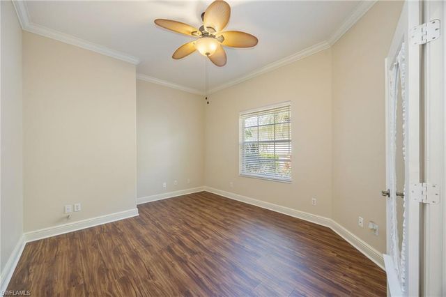 917 Vistana CIR 6, Naples, FL 34119