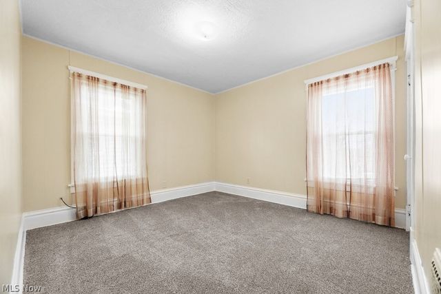 233 W Cambridge Street, Alliance, OH 44601