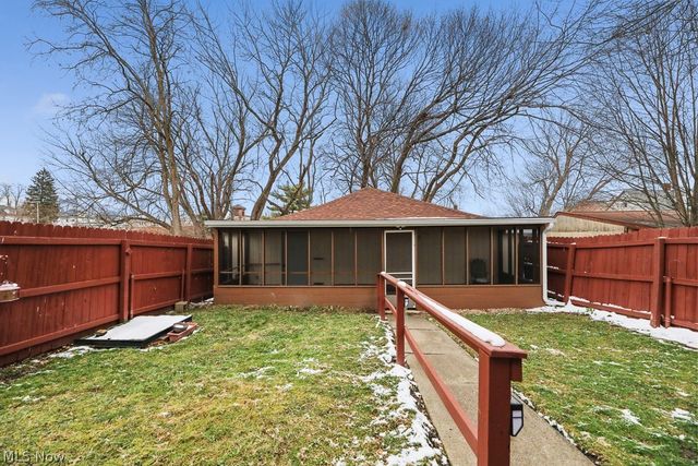 233 W Cambridge Street, Alliance, OH 44601